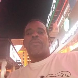 Meet your Posher, Jeffrey